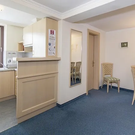 公寓 布格尔斯公寓 *