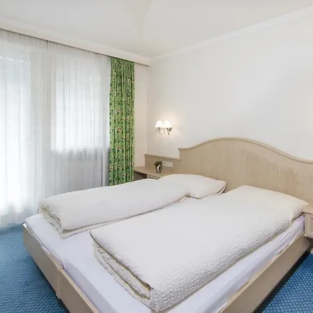 布格尔斯公寓 公寓